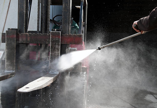 Best Sidewalk Pressure Washing  in Lagrange, OH